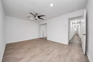 8227 Ivan Reid Dr, Houston, TX 77040 - Photo 22