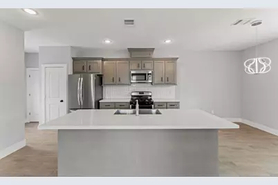 5140 Mallow Street, Houston, TX 77033 - Photo 10