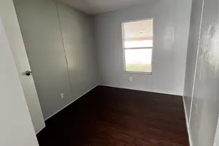 3902 Marzia Ave, Fresno, TX 77545 - Photo 6
