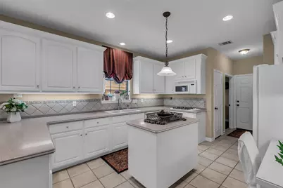 12319 Pebble View Drive, Conroe, TX 77304 - Photo 18