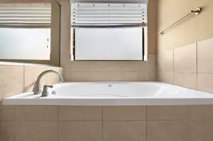 1162 Hempstead Villa Ln, Houston, TX 77008 - Photo 32