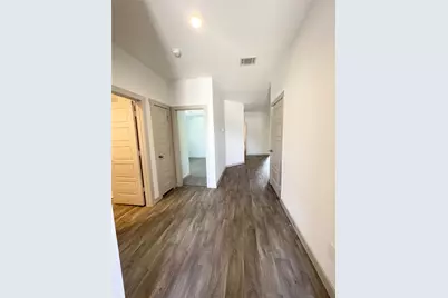 1830 Plantation Place, Baytown, TX 77523 - Photo 2
