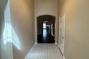 906 Taylor Ridge Dr, Spring, TX 77373 - Photo 2