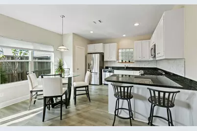 3739 Main Poplar Drive, Houston, TX 77025 - Photo 12