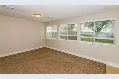 20014 Rustic Lake Lane, Cypress, TX 77433 - Photo 10
