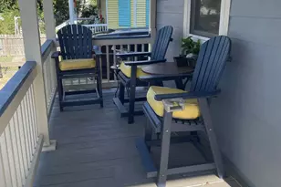 3519 Ave P 1/2, Galveston, TX 77550 - Photo 2