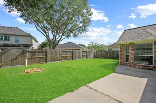 8305 Spinnaker Bay Ln, Pearland, TX 77584 - Photo 20