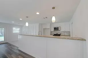 10810 Willowisp Dr, Houston, TX 77035 - Photo 16