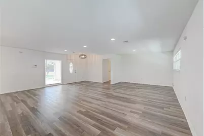 10810 Willowisp Drive, Houston, TX 77035 - Photo 12