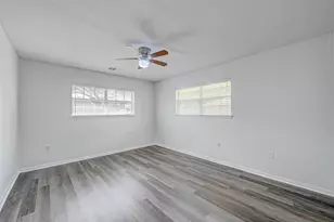 10810 Willowisp Dr, Houston, TX 77035 - Photo 28