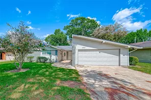10810 Willowisp Dr, Houston, TX 77035 - Photo 1