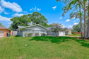 10810 Willowisp Dr, Houston, TX 77035 - Photo 2