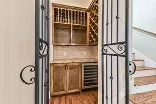 1126 W 16th St, Houston, TX 77008 - Photo 16