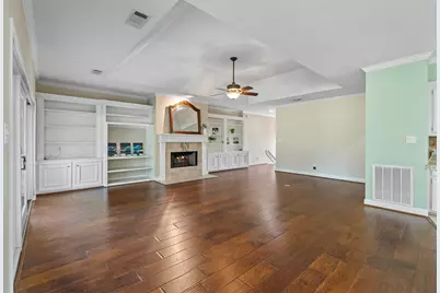 120 Harbour Town Drive, Conroe, TX 77356 - Photo 12