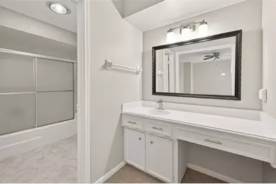 10738 Briar Forest Drive, Houston, TX 77042 - Photo 32