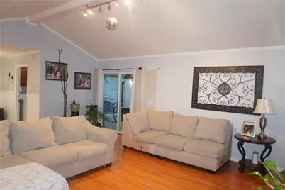 11711 N Nottingham Circle, Houston, TX 77071 - Photo 10