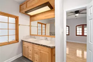 6303 Lugary Dr, Houston, TX 77036 - Photo 10