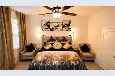 937 Newport Creek Drive, Katy, TX 77493 - Photo 12