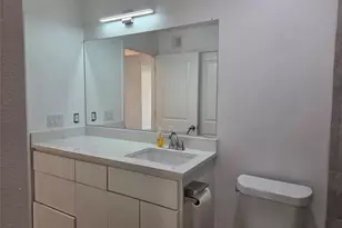 10075 Westpark Dr, Houston, TX 77042 - Photo 40