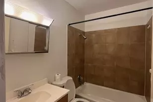 6201 Ranchester Dr, Houston, TX 77036 - Photo 12