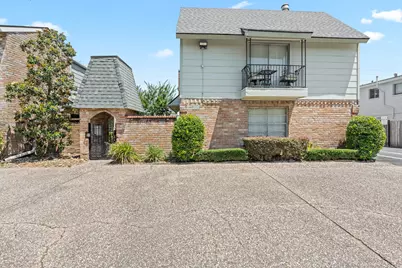 5514 Beverlyhill Street #2, Houston, TX 77056 - Photo 2