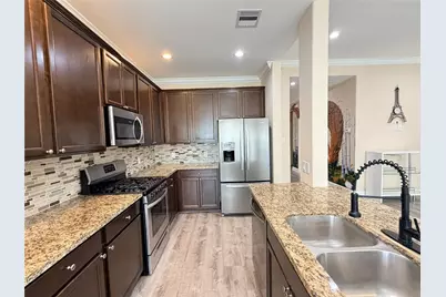 8002 Brandon Street, Houston, TX 77051 - Photo 6