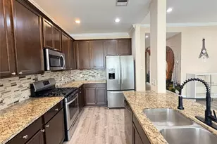 8002 Brandon St, Houston, TX 77051 - Photo 6