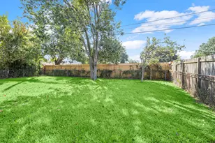 1093 Junell St, Houston, TX 77088 - Photo 20