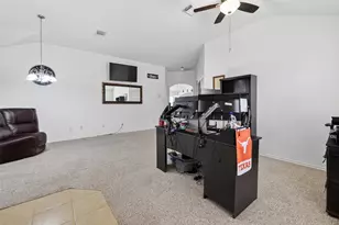 2606 Cypress Springs Dr, Pearland, TX 77584 - Photo 8
