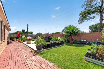 2606 Cypress Springs Drive, Pearland, TX 77584 - Photo 46