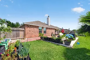 2606 Cypress Springs Dr, Pearland, TX 77584 - Photo 44