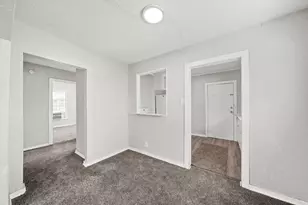 1721 W 5th St, Freeport, TX 77541 - Photo 4