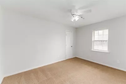 3122 Sunnydale Drive, Houston, TX 77051 - Photo 10