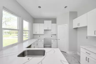 7160 Rook Boulevard, Houston, TX 77087 - Photo 12