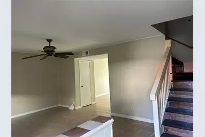 1403 Blalock Road #16, Houston, TX 77055 - Photo 2