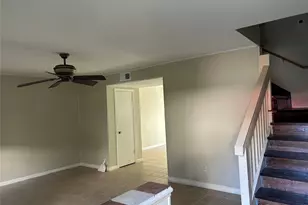 1403 Blalock Rd, Houston, TX 77055 - Photo 2