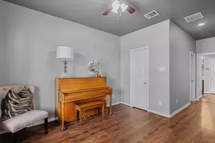 904 Cozy Hollow Ct, Friendswood, TX 77546 - Photo 30
