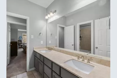 904 Cozy Hollow Court, Friendswood, TX 77546 - Photo 40