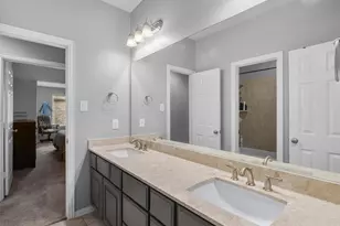 904 Cozy Hollow Ct, Friendswood, TX 77546 - Photo 40