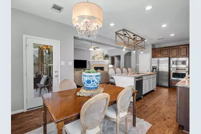 904 Cozy Hollow Court, Friendswood, TX 77546 - Photo 14