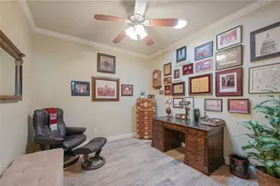 1919 Debbie Dr, Bryan, TX 77802 - Photo 12