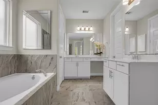 22419 Sawmill Ranch Dr, Spring, TX 77389 - Photo 18