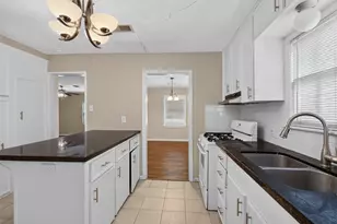 5418 Grand Lake St, Houston, TX 77081 - Photo 16