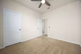 6822 Dayridge Ln, Houston, TX 77048 - Photo 16