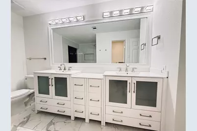 9315 Beringwood Drive, Houston, TX 77083 - Photo 14