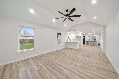 17 County Road 243, Bay City, TX 77414 - Photo 12