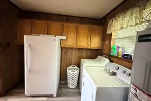 8957 Tejas Ln, Silsbee, TX 77656 - Photo 16