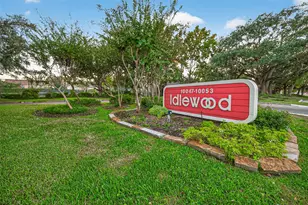 10053 Westpark Dr, Houston, TX 77042 - Photo 18