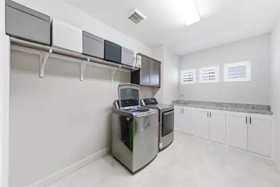 6731 Sussex Manor Street, Houston, TX 77055 - Photo 36