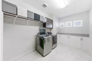 6731 Sussex Manor St, Houston, TX 77055 - Photo 36